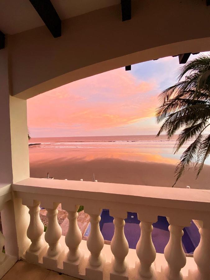 Vista Las Olas Resort El Cuco Exterior photo